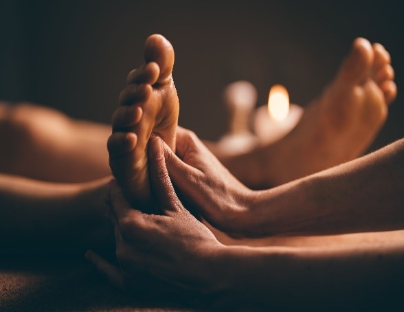 FEET1